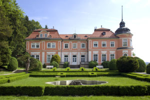 Park in graščina Šenek - Foto: TIC Polzela